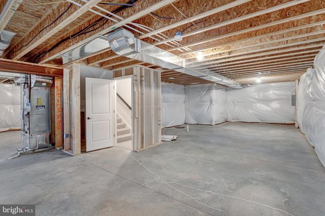 635 CLOVER LN, Orange, VA 22960