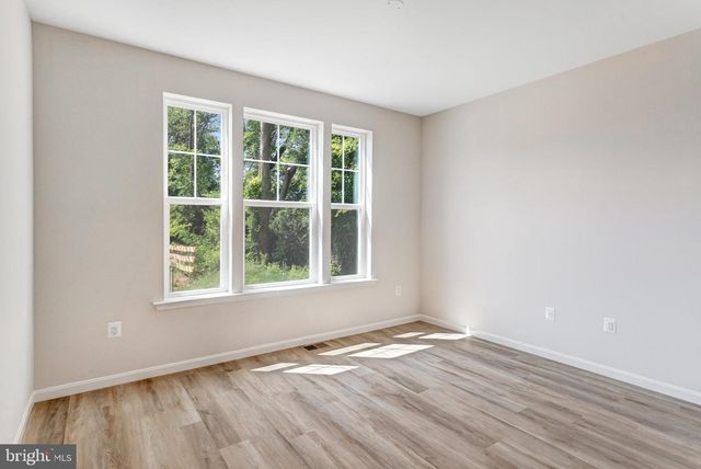 635 CLOVER LN, Orange, VA 22960