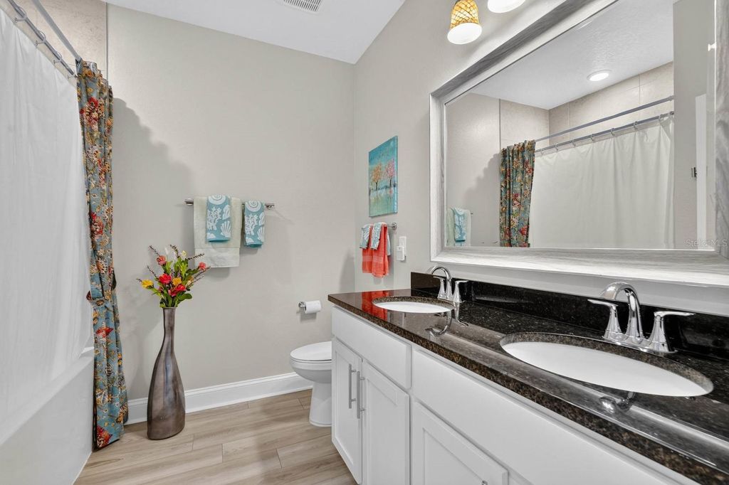 Image 35 of property listing at 86 WHISPERING PINE DRIVE, Palm Coast, FL 32164