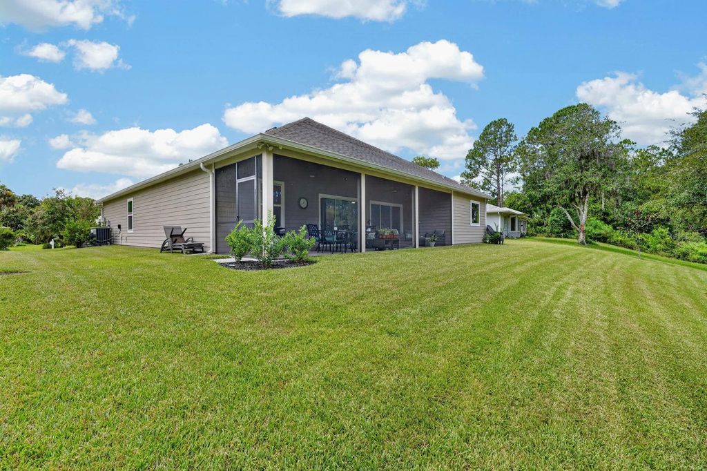 Image 40 of property listing at 86 WHISPERING PINE DRIVE, Palm Coast, FL 32164
