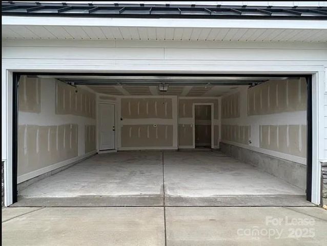 9221 Walnut Hill Road, Concord, NC 28027