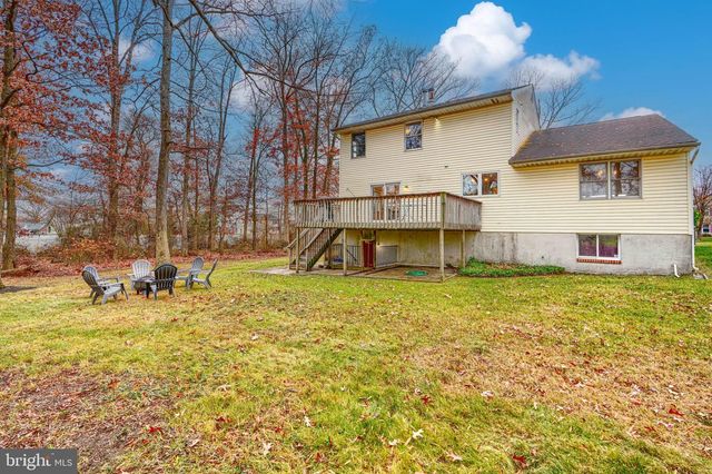 2508 PERRING WOODS RD, Baltimore, MD 21234