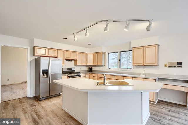 2508 PERRING WOODS RD, Baltimore, MD 21234