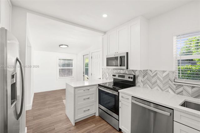 900 Tangier St, Coral Gables, FL 33134