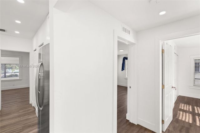 900 Tangier St, Coral Gables, FL 33134