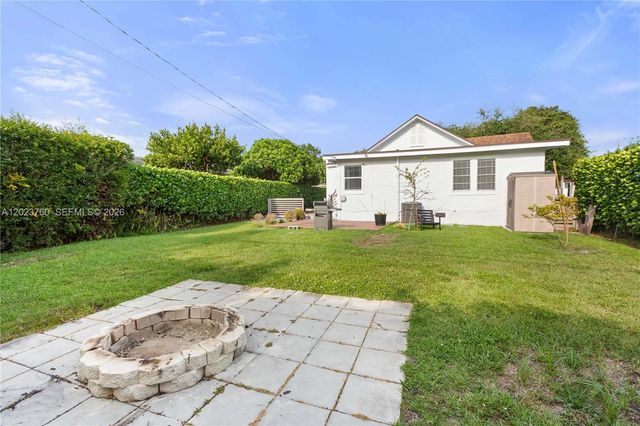 900 Tangier St, Coral Gables, FL 33134
