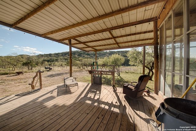 2205 Sd 45700, Rocksprings, TX 78880