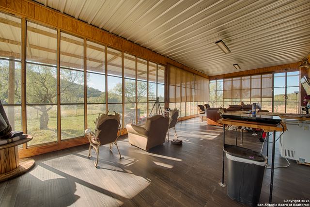 2205 Sd 45700, Rocksprings, TX 78880