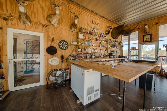 2205 Sd 45700, Rocksprings, TX 78880