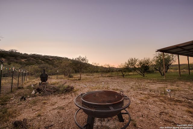 2205 Sd 45700, Rocksprings, TX 78880