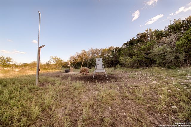 2205 Sd 45700, Rocksprings, TX 78880