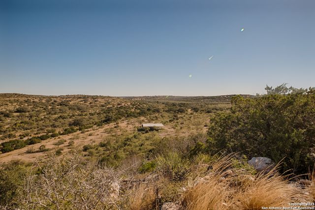 2205 Sd 45700, Rocksprings, TX 78880