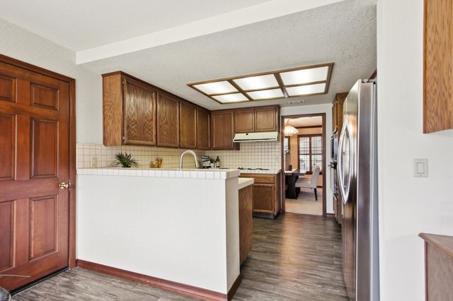 534 Valim Way, Sacramento, CA 95831