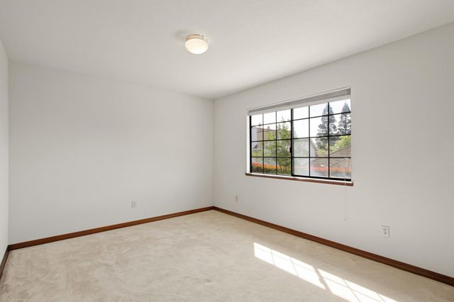 534 Valim Way, Sacramento, CA 95831