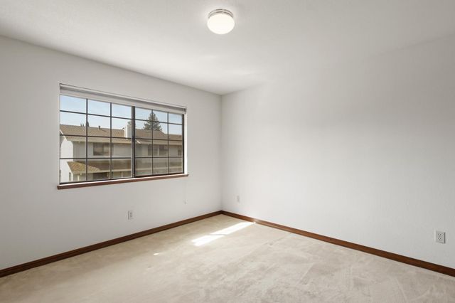 534 Valim Way, Sacramento, CA 95831