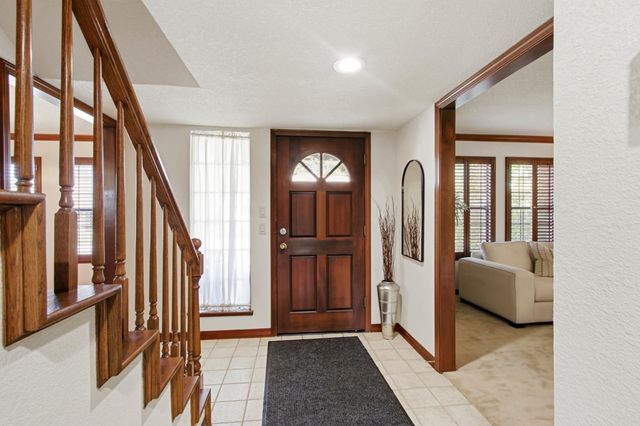 534 Valim Way, Sacramento, CA 95831