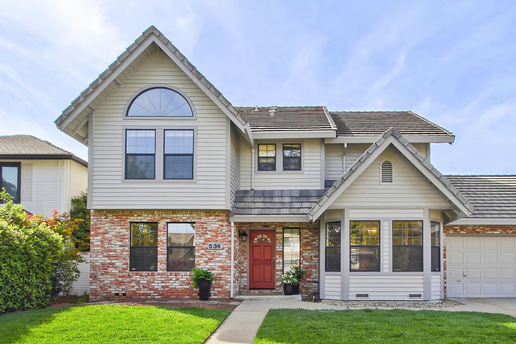 534 Valim Way, Sacramento, CA 95831