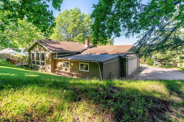 3421 Cliffside DRIVE, La Crosse, WI 54601