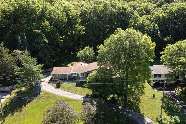 3421 Cliffside DRIVE, La Crosse, WI 54601