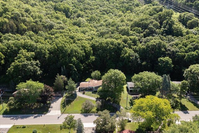 3421 Cliffside DRIVE, La Crosse, WI 54601