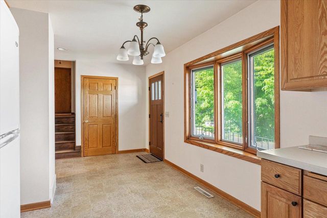3421 Cliffside DRIVE, La Crosse, WI 54601