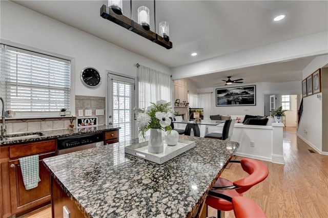 653 Prada Ct, Lawrenceville, GA 30043