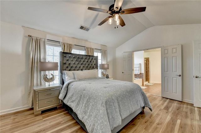 653 Prada Ct, Lawrenceville, GA 30043