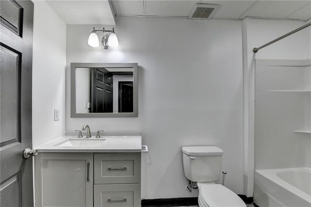 653 Prada Ct, Lawrenceville, GA 30043