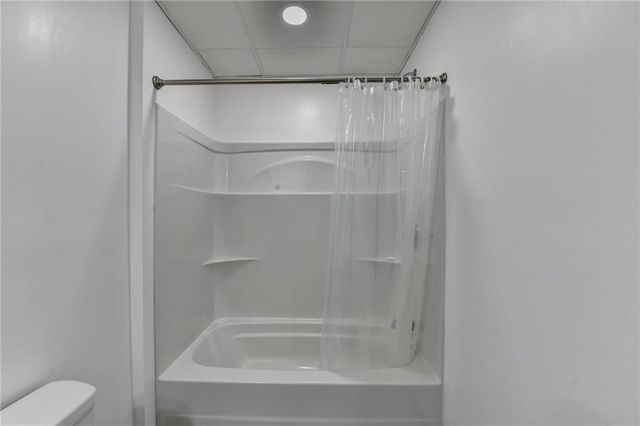 653 Prada Ct, Lawrenceville, GA 30043