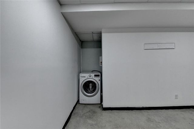 653 Prada Ct, Lawrenceville, GA 30043