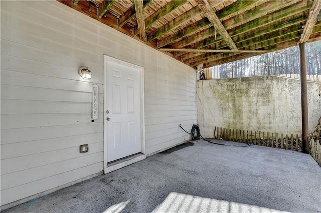 653 Prada Ct, Lawrenceville, GA 30043