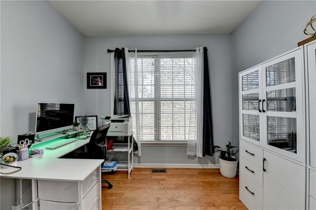 653 Prada Ct, Lawrenceville, GA 30043