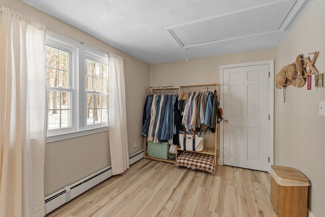 201 Oak Ridge Road, Plaistow, NH 03865