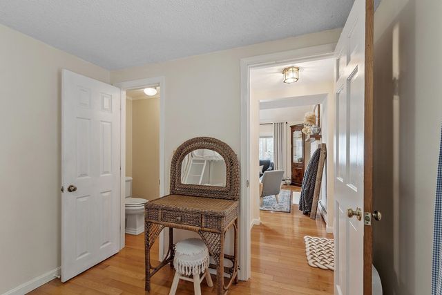 201 Oak Ridge Road, Plaistow, NH 03865