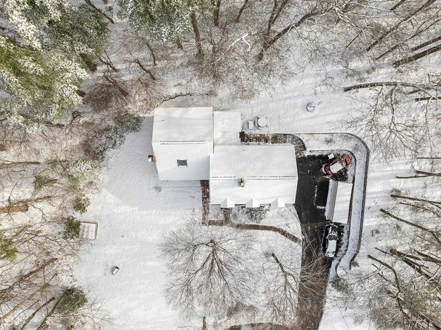 201 Oak Ridge Road, Plaistow, NH 03865