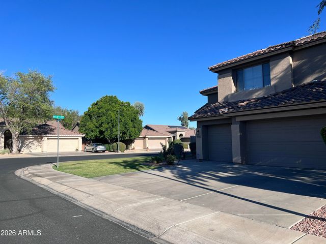 5405 W Angela Drive, Glendale, AZ 85308