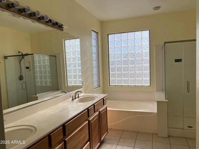 5405 W Angela Drive, Glendale, AZ 85308