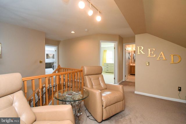 235 PINECREST LN, Lansdale, PA 19446