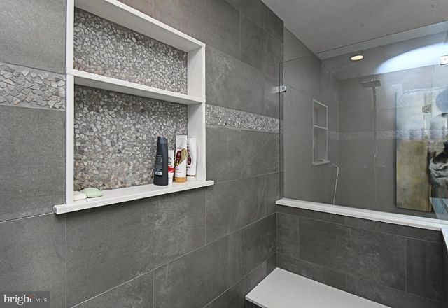 235 PINECREST LN, Lansdale, PA 19446