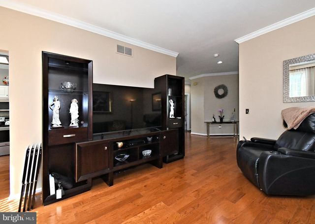 235 PINECREST LN, Lansdale, PA 19446