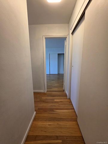 18-50 211th Street 1B, Bayside, NY 11360