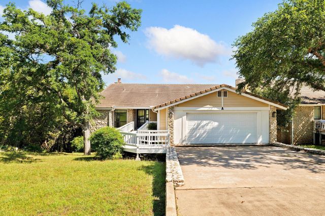 310 Dogie DR A, Horseshoe Bay, TX 78657