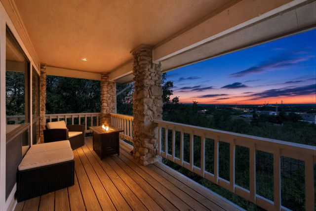 310 Dogie DR A, Horseshoe Bay, TX 78657