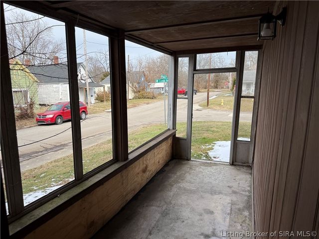 1153 Crystal Avenue, New Albany, IN 47150