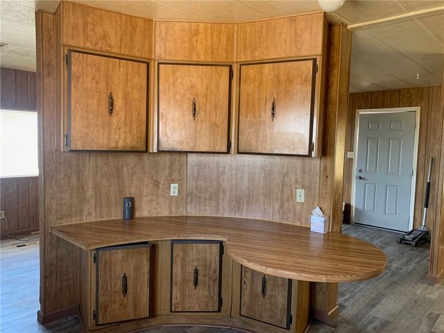 7587 W Unkar Drive, Golden Valley, AZ 86413