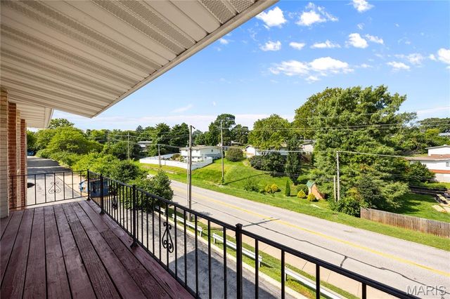 10388 Forest Brook Lane F, St Louis, MO 63146