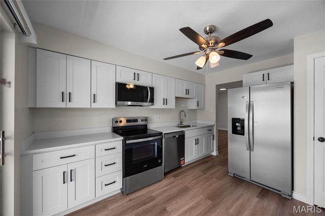 10388 Forest Brook Lane F, St Louis, MO 63146