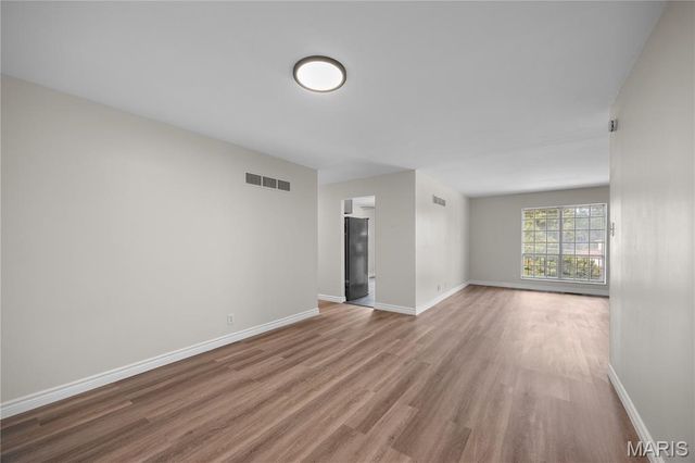 10388 Forest Brook Lane F, St Louis, MO 63146