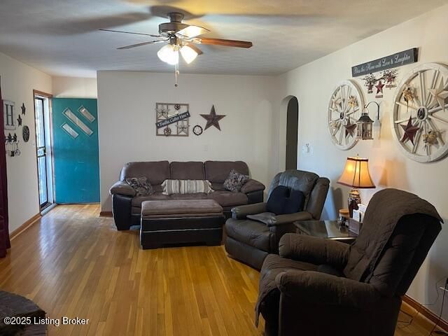 3509 Bardstown Rd, Elizabethtown, KY 42701