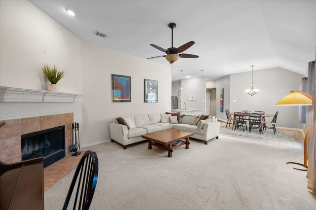 13 Willowstone Court, Mansfield, TX 76063